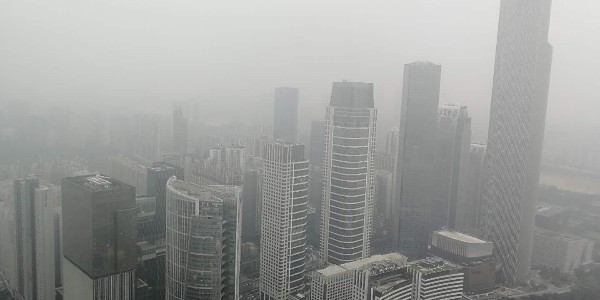 广州珠江城外墙清洗ing