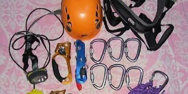 高空工厂外墙清洗机具设备的讨论