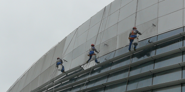 成为最top的外墙清洗公司